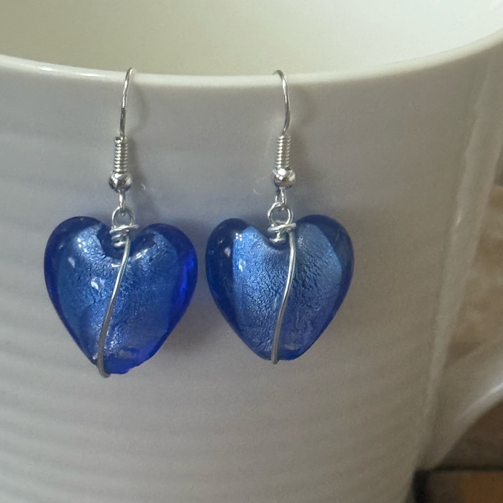 🌸4 for $10 NEW Handmade Blue Heart Earrings